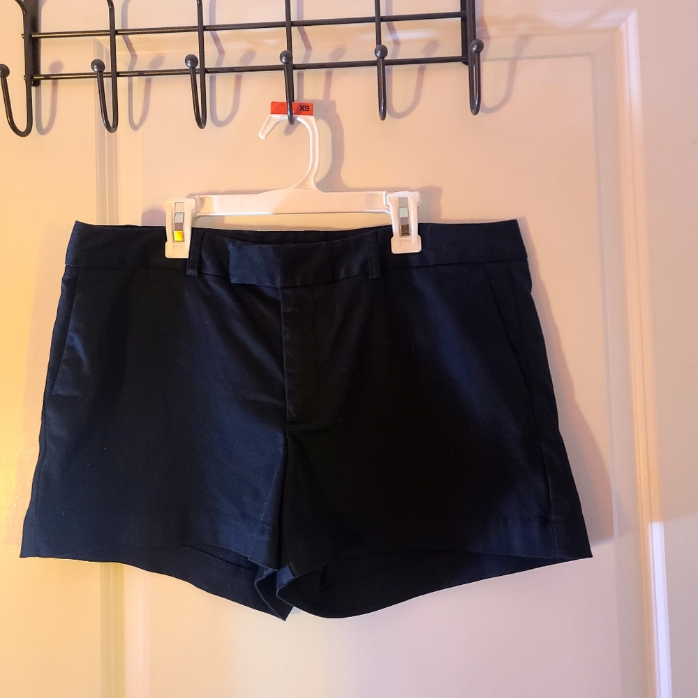 Sz 12 Banana Republic Black Shorts